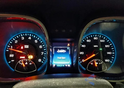 2015 Chevrolet Malibu 1Lt из США, поврежденный, VIN 1G11C5SL4FF261503